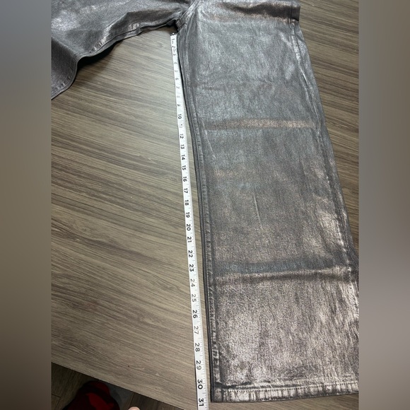 Wild Fable Gray High Rise Wide Leg Metallic Jeans Size 6 NWT - Picture 2 of 9